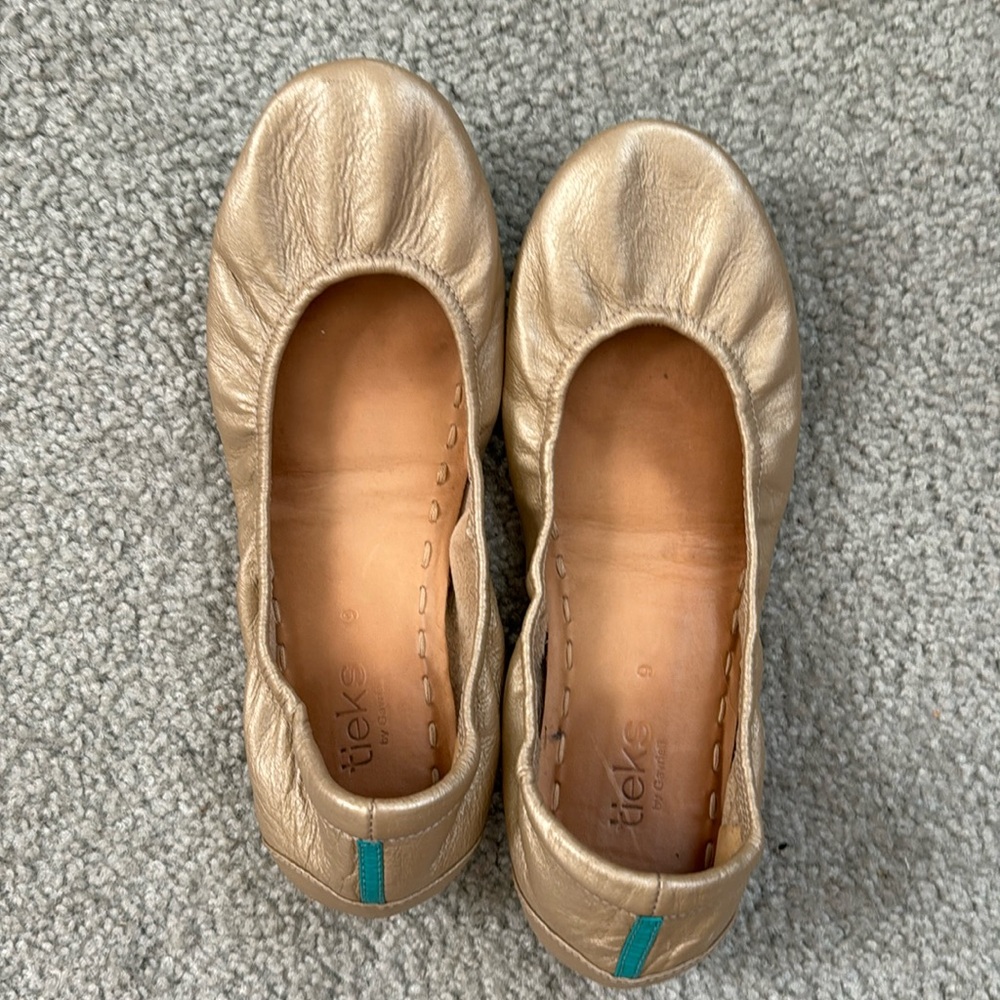 Champagne Tieks